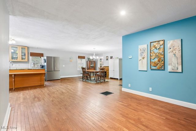 81 Cherry Drive NW, North Canton, OH 44720