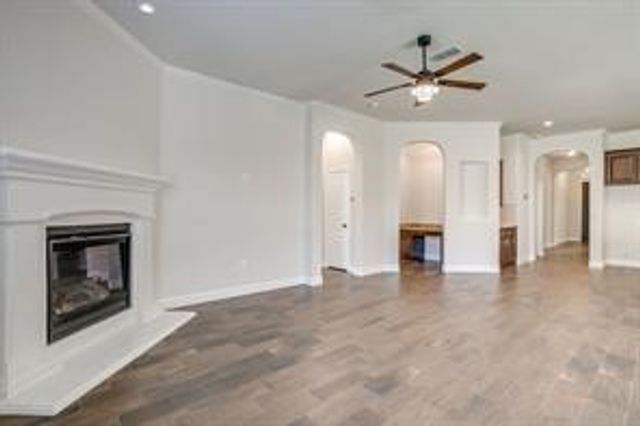 225 Palmerston Drive, Aledo, TX 76008