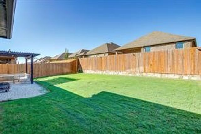 225 Palmerston Drive, Aledo, TX 76008