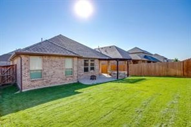 225 Palmerston Drive, Aledo, TX 76008