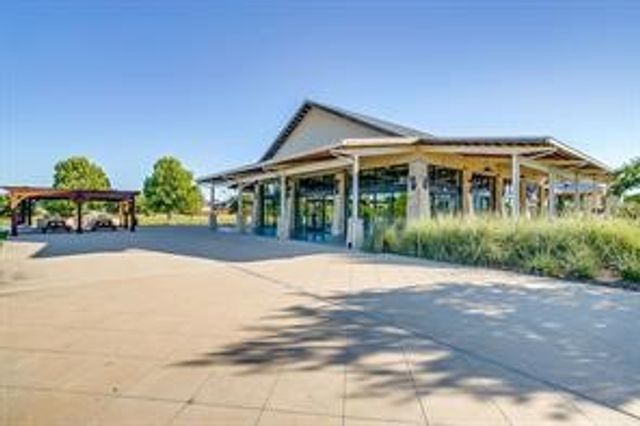 225 Palmerston Drive, Aledo, TX 76008