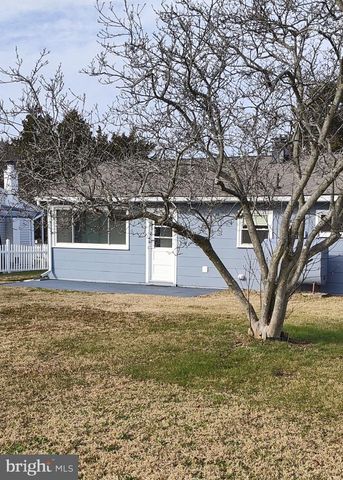 68 SAXTON RD, Dover, DE 19901