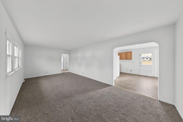 68 SAXTON RD, Dover, DE 19901