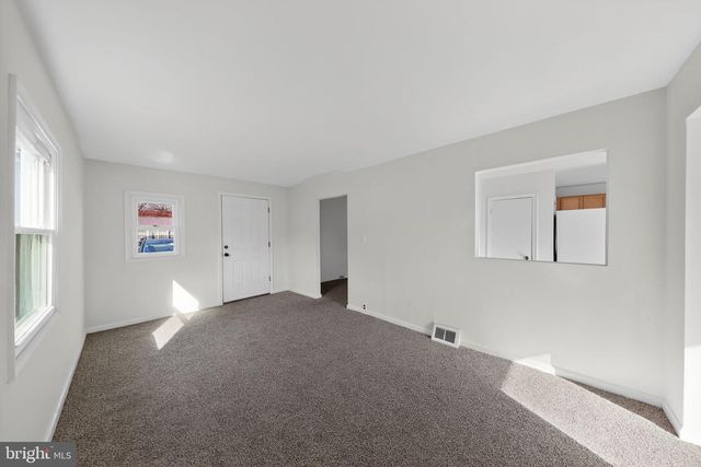 68 SAXTON RD, Dover, DE 19901