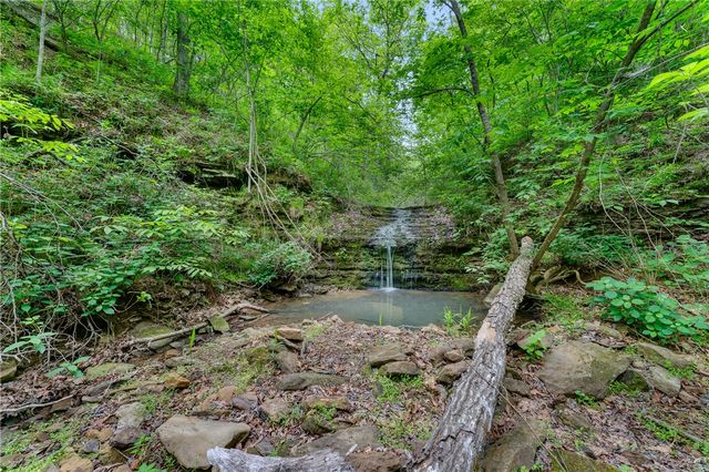 568 Madison 6182, Wesley, AR 72773