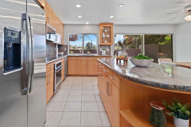 15155 Calle Juanito, San Diego, CA 92129