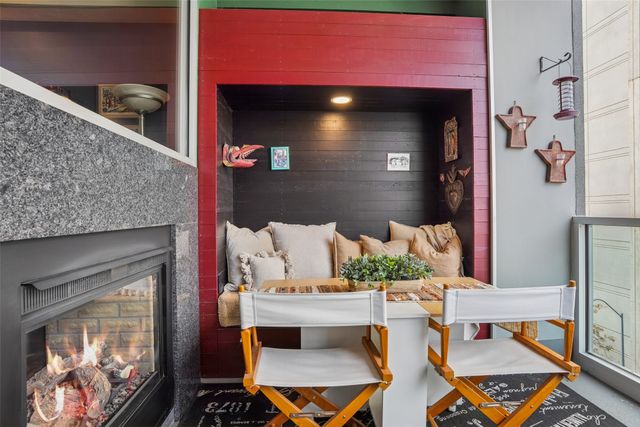 111 10th Street 406, Des Moines, IA 50309