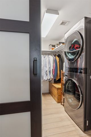 111 10th Street 406, Des Moines, IA 50309