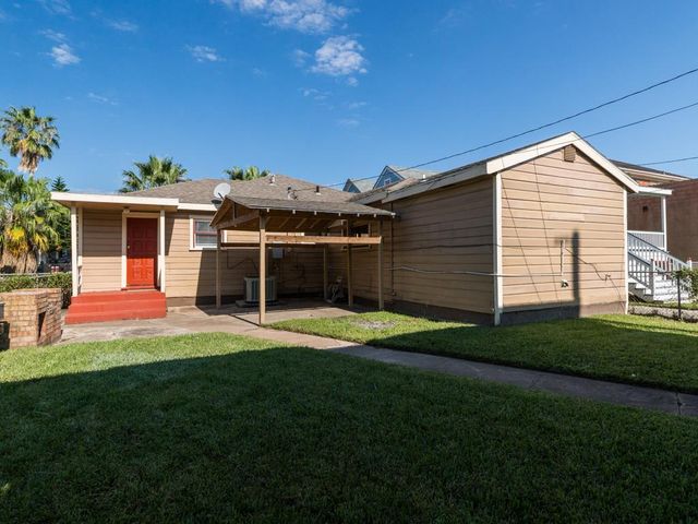 1409 Winnie Street, Galveston, TX 77550