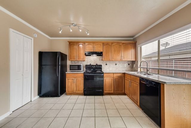 5033 Avery Lane, The Colony, TX 75056