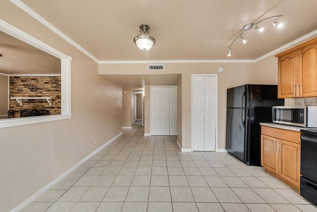 5033 Avery Lane, The Colony, TX 75056