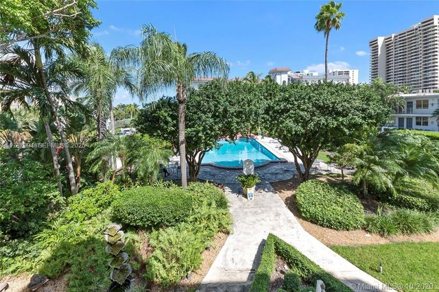 255 W 24th Street 136, Miami Beach, FL 33140
