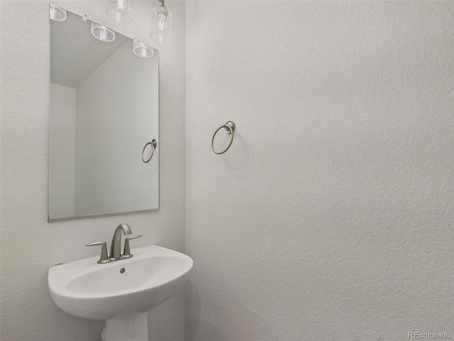 16621 E 119th Avenue C, Commerce City, CO 80022