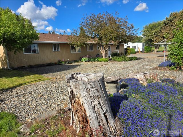 14615 Mud Run Road SE, Yelm, WA 98597
