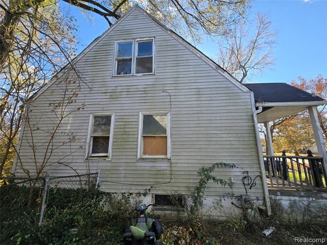 9634 Evergreen Avenue, Detroit, MI 48228