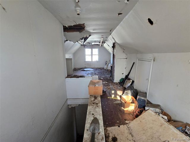 9634 Evergreen Avenue, Detroit, MI 48228