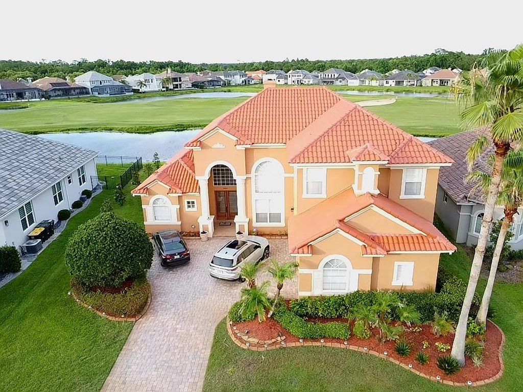 2604 HERITAGE GREEN AVENUE, Davenport, FL 33837