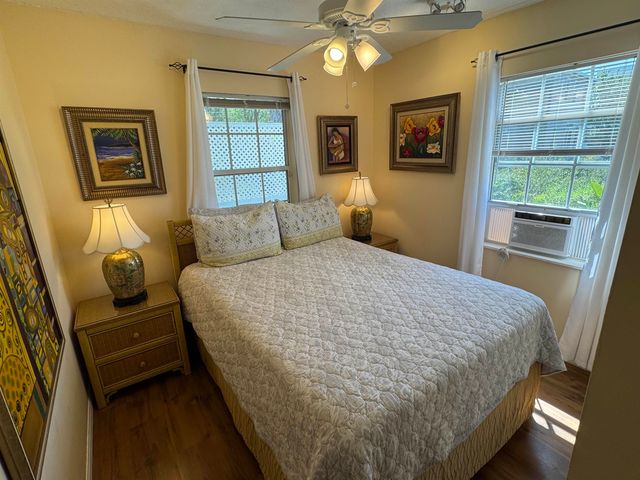 232 RIBERIA ST, St Augustine, FL 32084