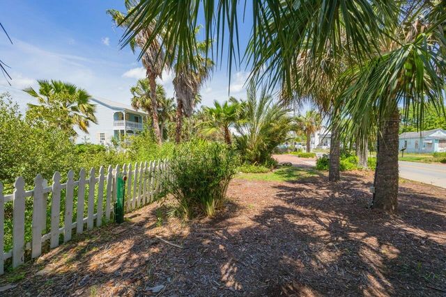 232 RIBERIA ST, St Augustine, FL 32084