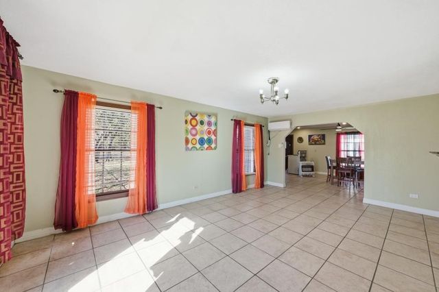 2816 OLD MARLIN Road, Waco, TX 76705