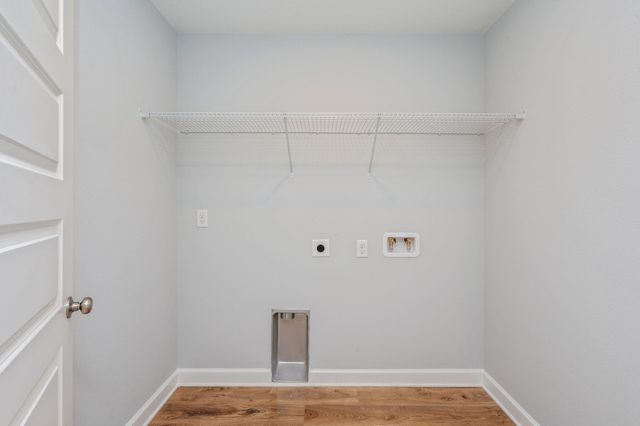 3857 Poverty Creek, Crestview, FL 32539