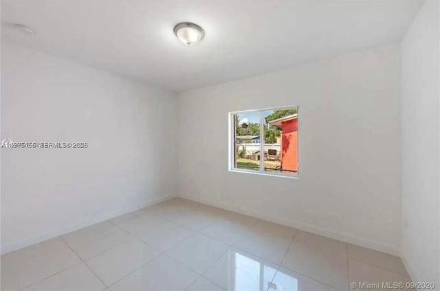 2285 NW 91 ST 0, Miami, FL 33147