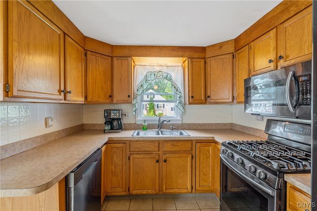 217 Mitchell Avenue, Salina, NY 13211