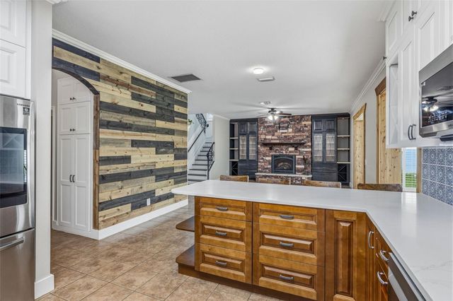 512 DUNAWAY DRIVE, Valrico, FL 33594
