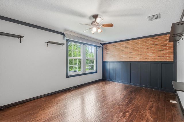 512 DUNAWAY DRIVE, Valrico, FL 33594