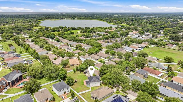 512 DUNAWAY DRIVE, Valrico, FL 33594