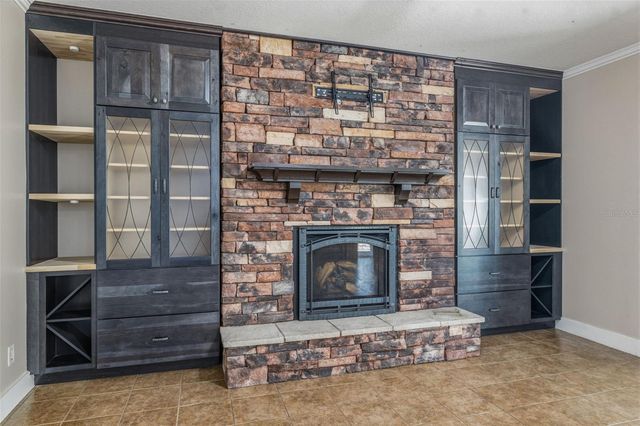 512 DUNAWAY DRIVE, Valrico, FL 33594