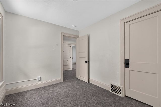 96 E Ido Avenue, Akron, OH 44301