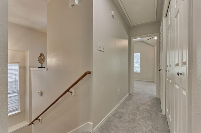 111 N Villa Oaks Drive, The Woodlands, TX 77382
