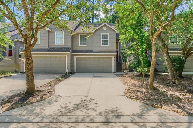 111 N Villa Oaks Drive, The Woodlands, TX 77382