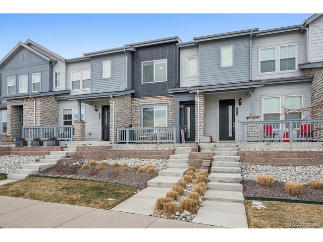 2022 S Upham Way, Lakewood, CO 80227