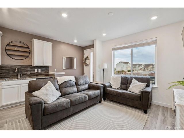 2022 S Upham Way, Lakewood, CO 80227