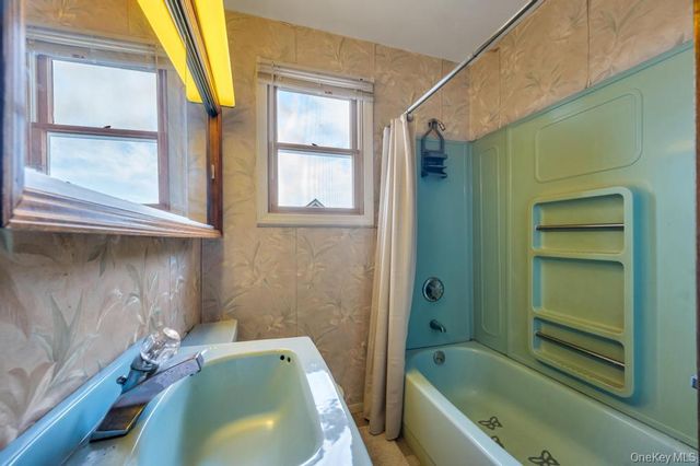 200 Victory Drive, Massapequa Park, NY 11762