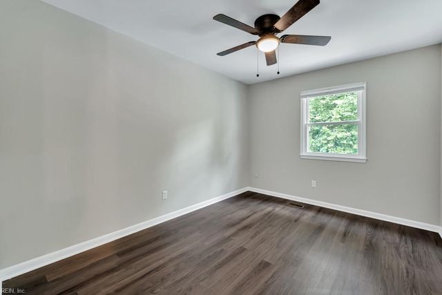 413 Longleaf RD, Virginia Beach, VA 23454