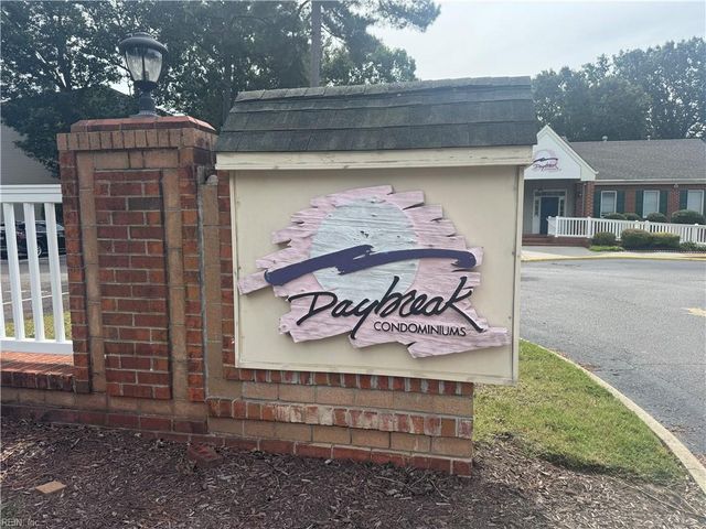 808 First Light CT, Newport News, VA 23602