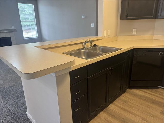 808 First Light CT, Newport News, VA 23602