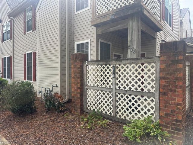 808 First Light CT, Newport News, VA 23602