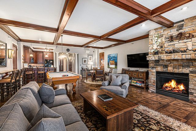 5707 S Lake Street 5B, Glen Arbor, MI 49636