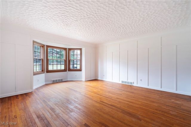 5025 Lockwood Boulevard, Youngstown, OH 44511