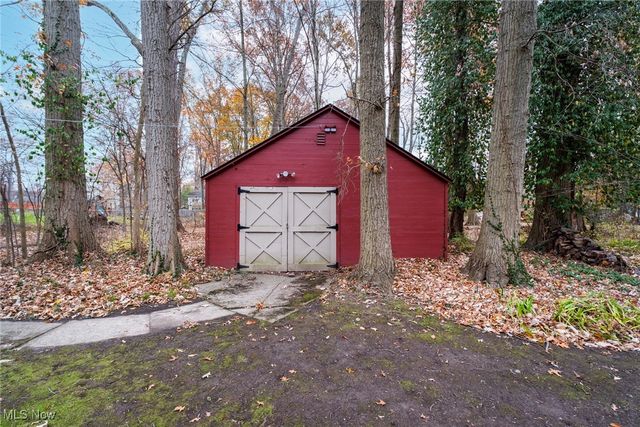 5025 Lockwood Boulevard, Youngstown, OH 44511