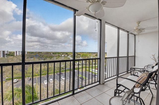 7786 Lakeside Boulevard 684, Boca Raton, FL 33434