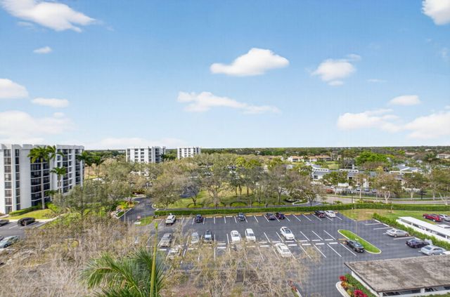 7786 Lakeside Boulevard 684, Boca Raton, FL 33434