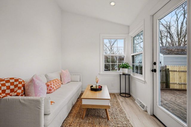 2415 Aleda Avenue SE, Grand Rapids, MI 49507