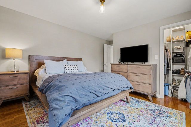 2415 Aleda Avenue SE, Grand Rapids, MI 49507