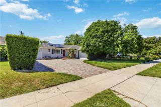 23020 Haynes, West Hills, CA 91307