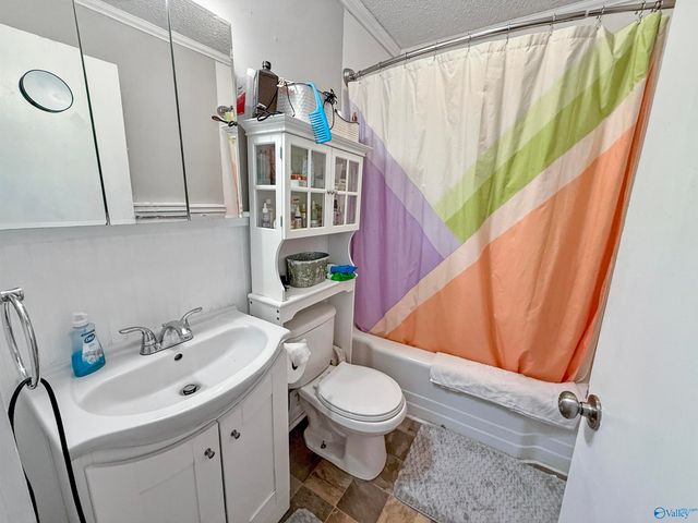 156-A Dudley Lane, Owens Cross Roads, AL 35763